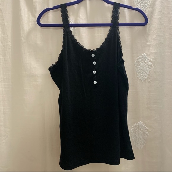 Black Lace Trim Ribbed Tank with Faux Button Details NWOT - Picture 2 of 8